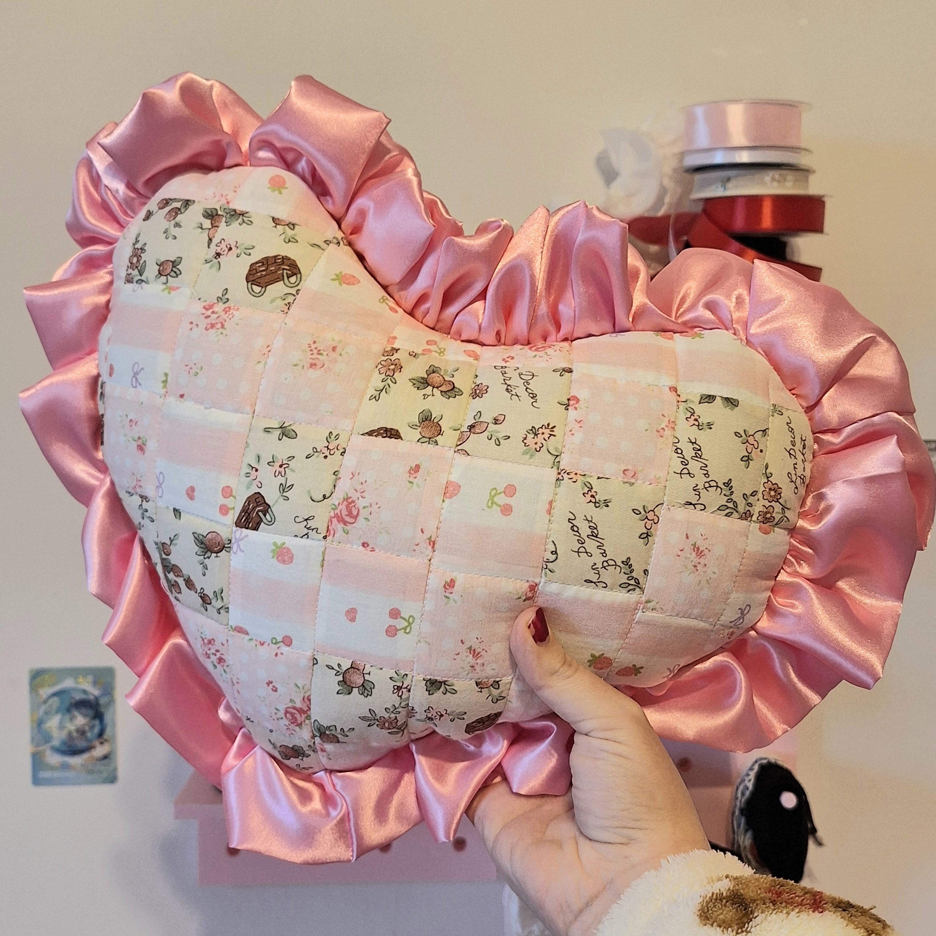 Cojín rosa de patchwork