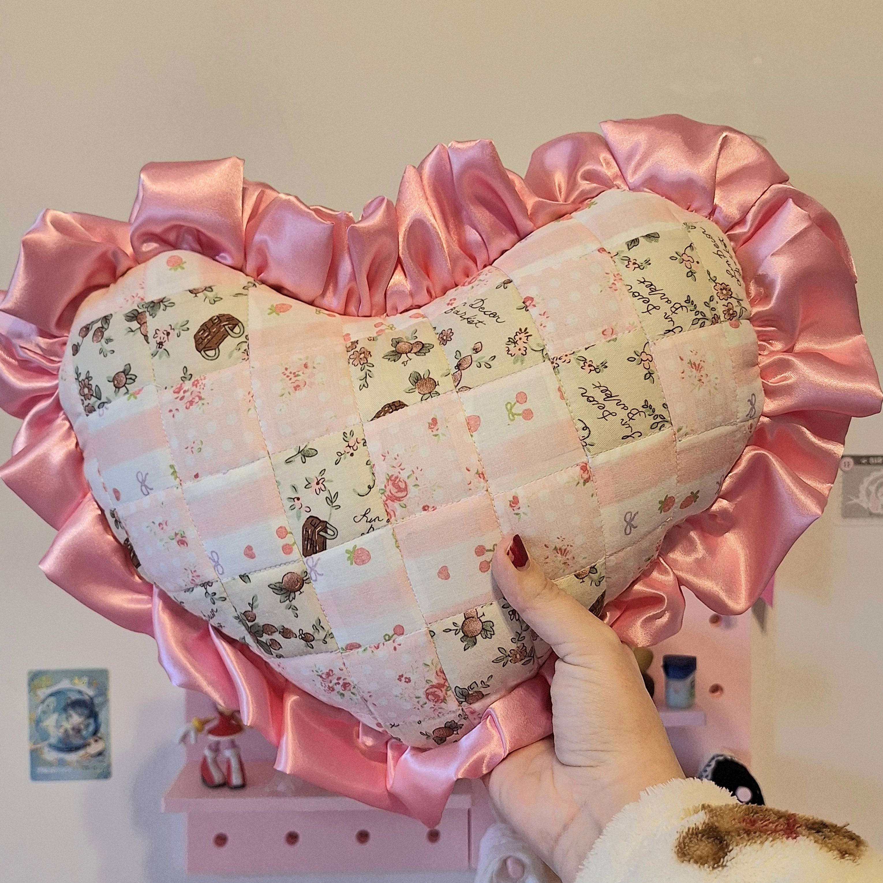 Cojín rosa de patchwork