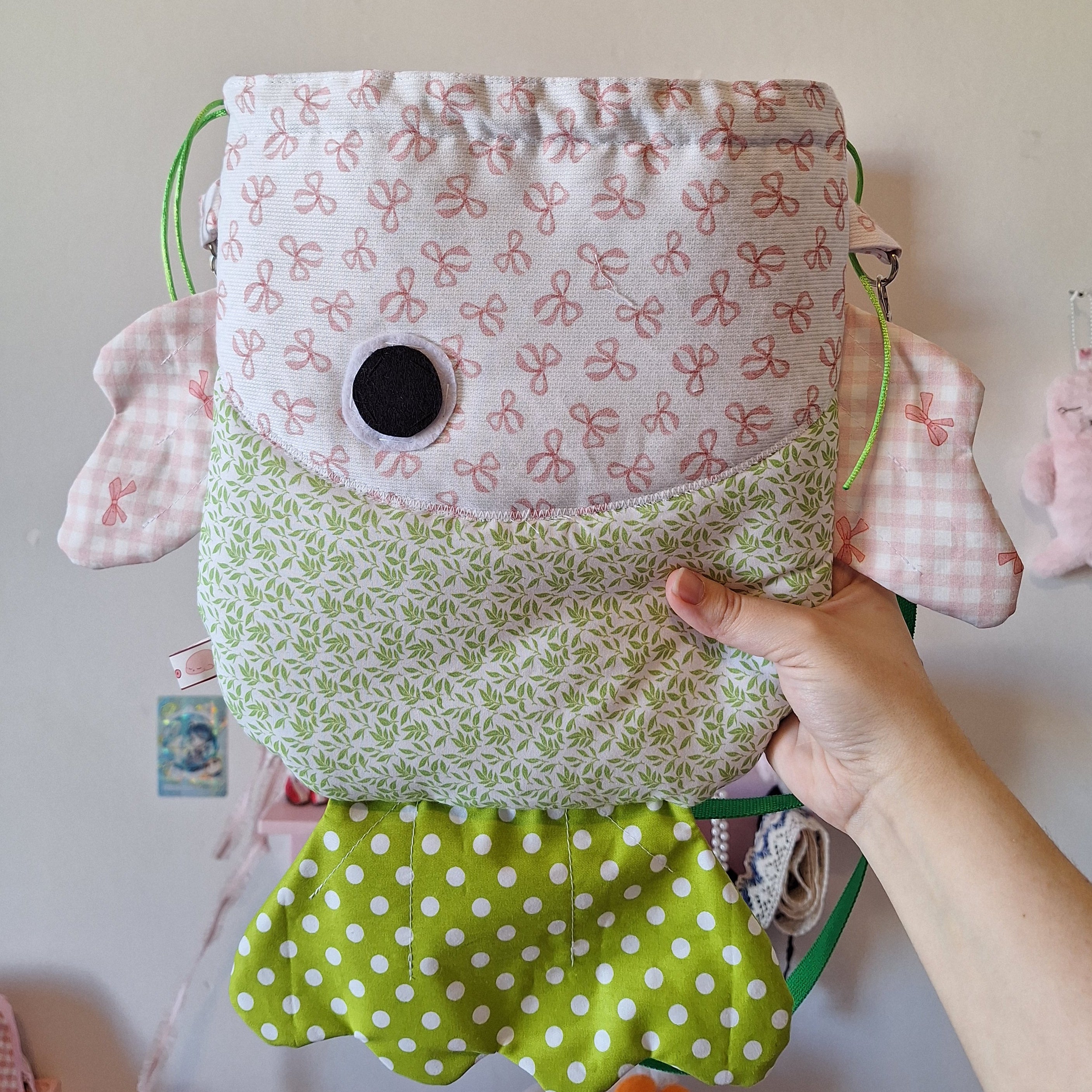 Strawberry Matcha - bolso en forma de pez